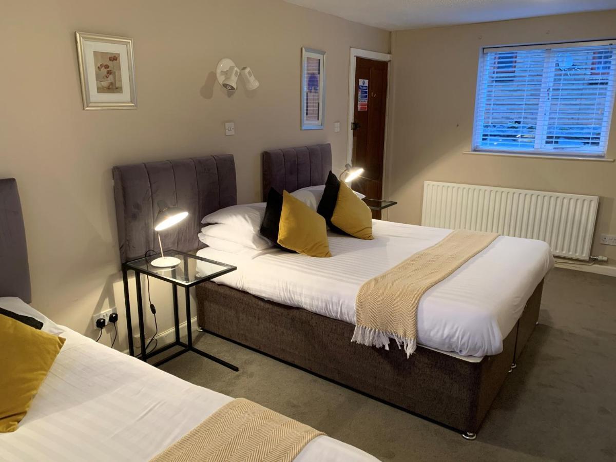 Woodfield Bed & Breakfast Chepstow Bagian luar foto