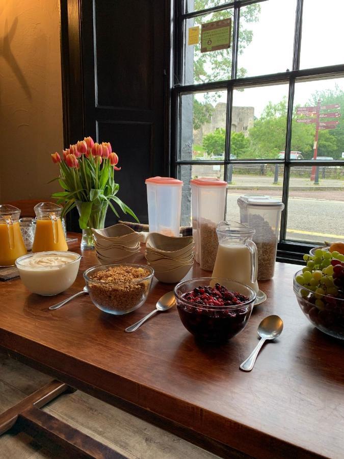 Woodfield Bed & Breakfast Chepstow Bagian luar foto